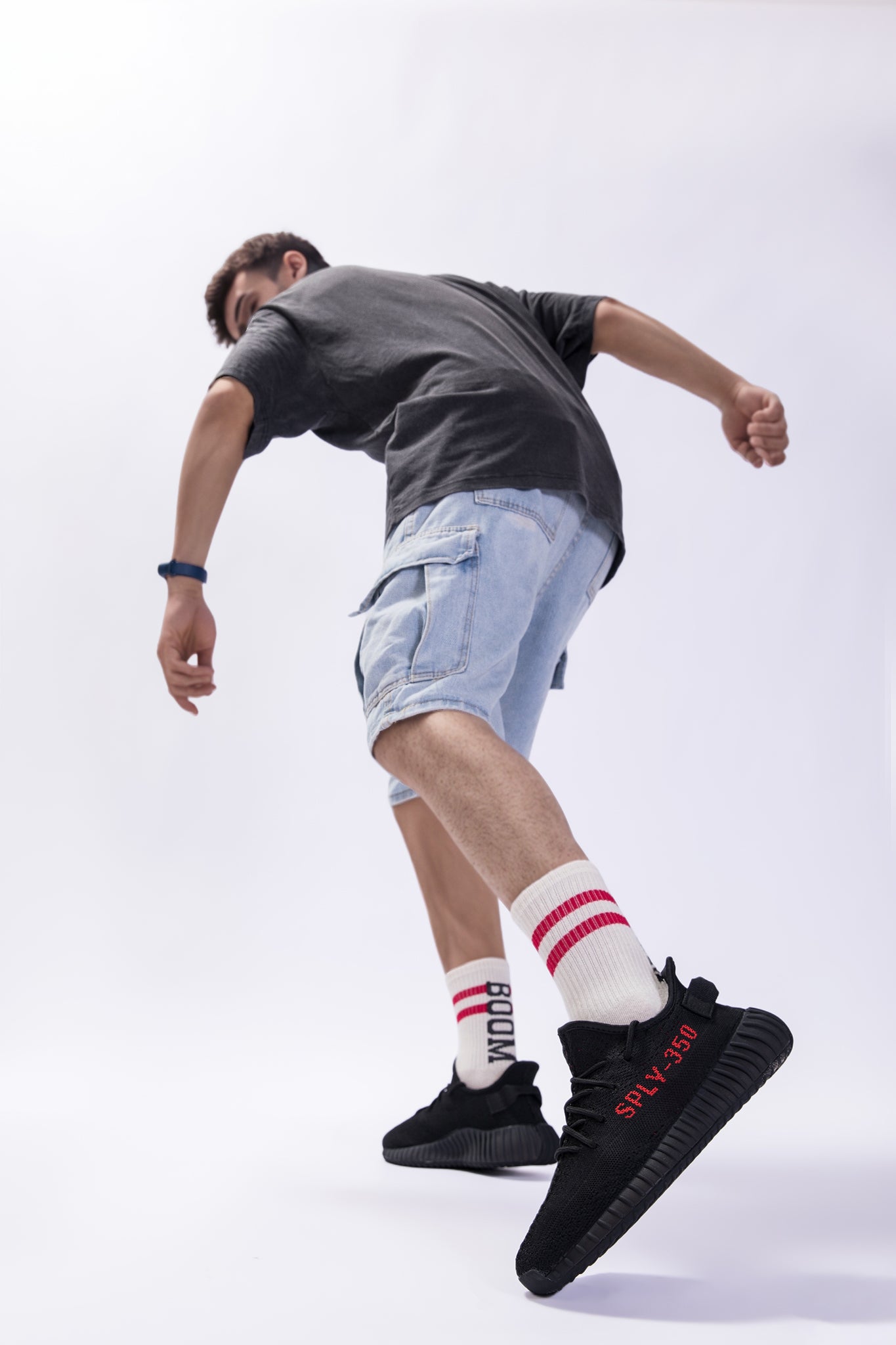 350 BRED (Men/Woman)